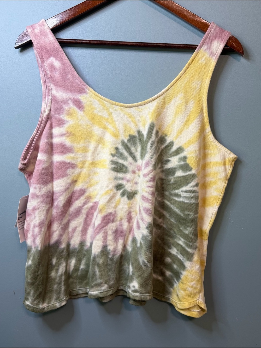 Old Navy Tie-Dye Lightweight Sweatshirt Tank Top. NWT. Women’s Medium - Picture 7 of 11